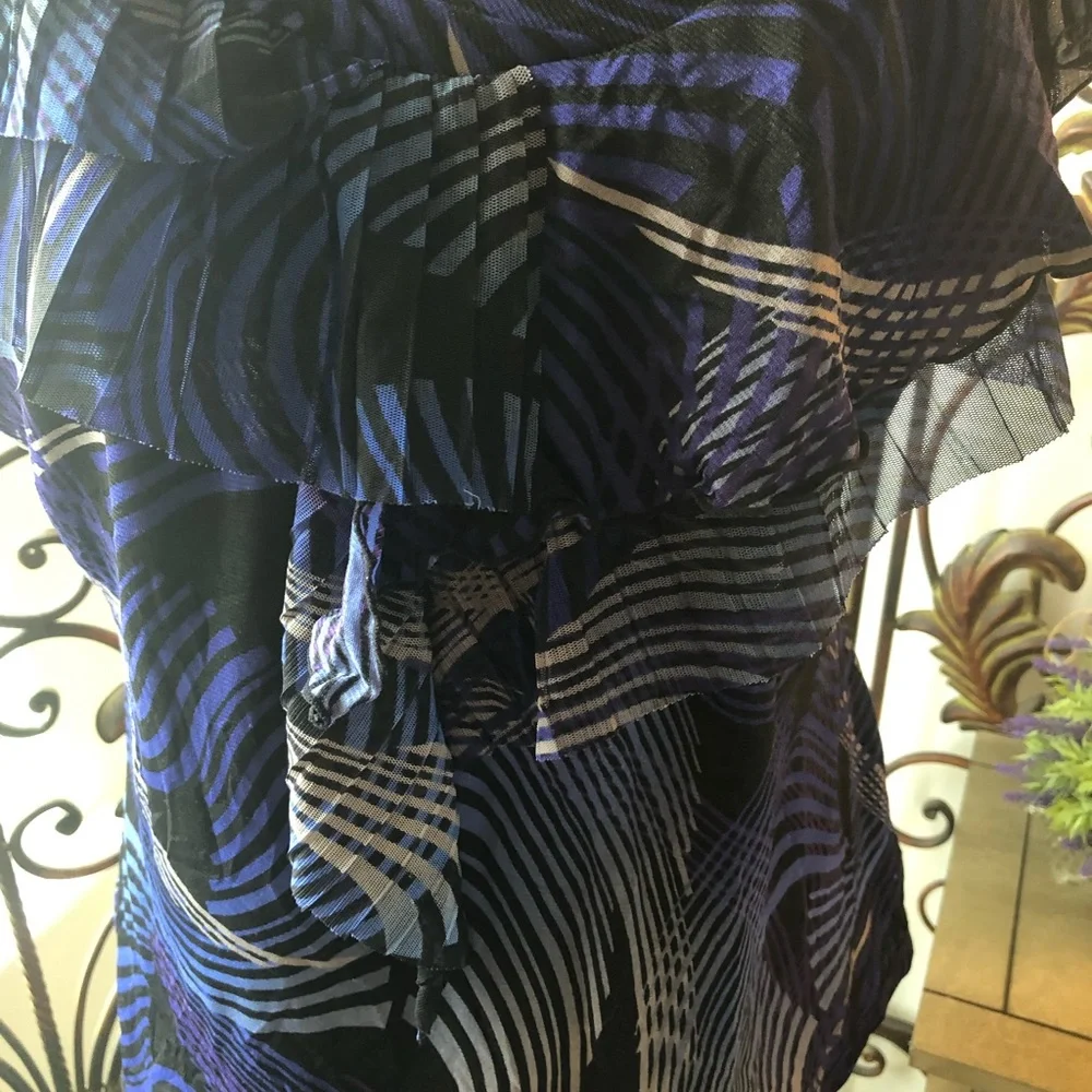 Worthington Ruffle blouse with liner - Picture 3 of 6